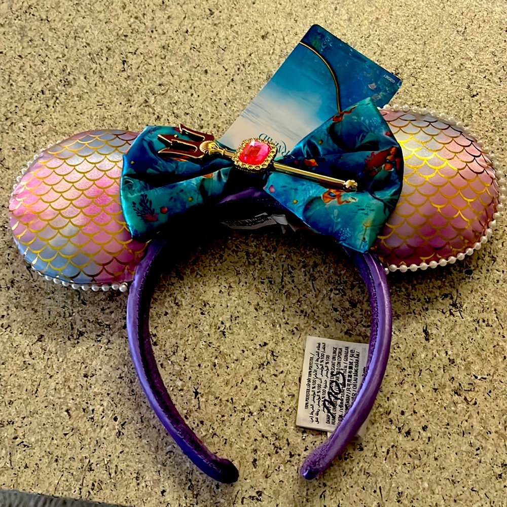 LIVE ACTION ARIEL EARS